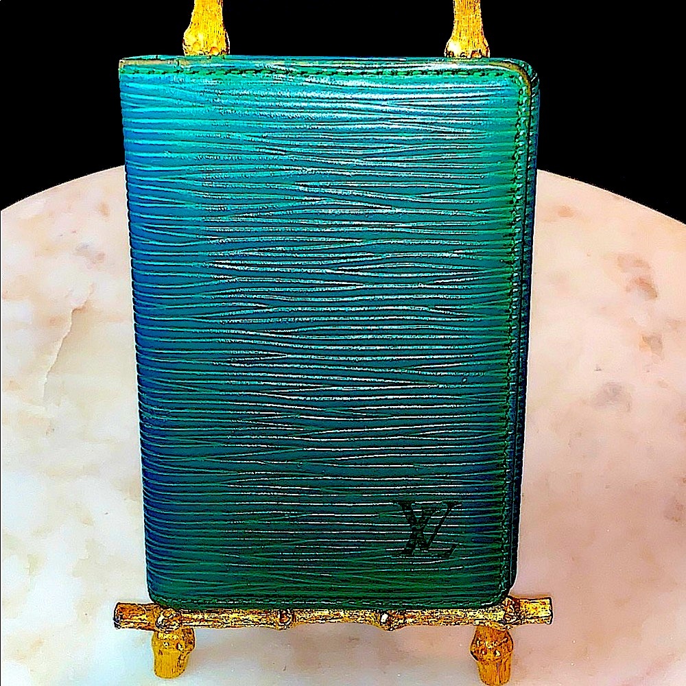 LOUIS VUITTON POCHETTE CARD HOLDER GREEN EPI LEATHER VINTAGE 1998 FRANCE